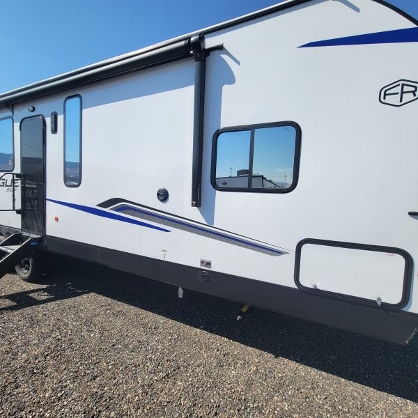 shopping for travel trailers