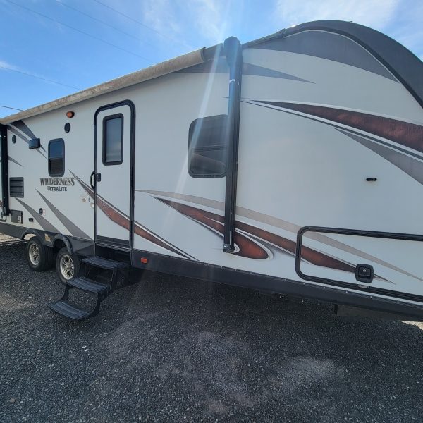 2018 Wilderness 2450FB