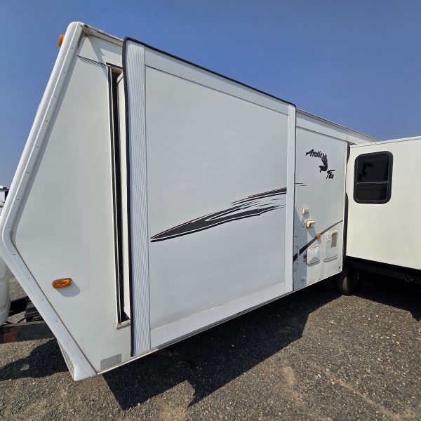 2004 Arctic Fox 30U