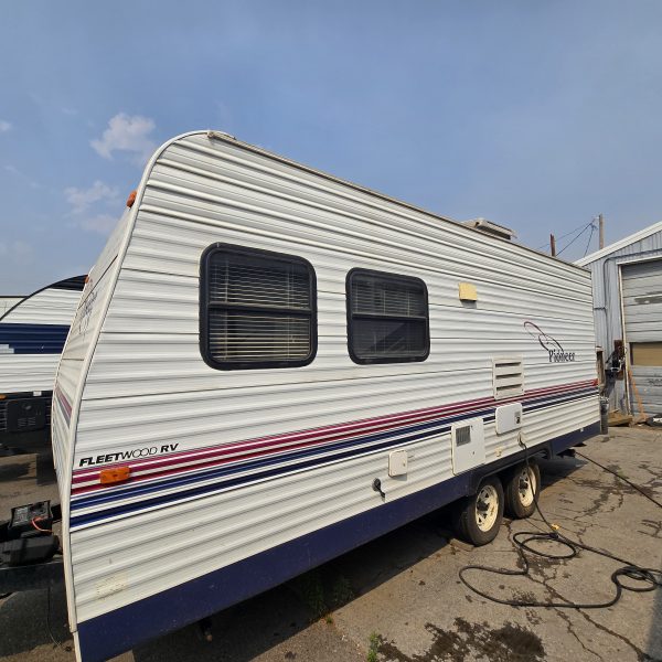 2004 Pioneer 18T6