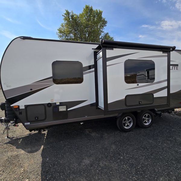 2024 Rockwood 2109S